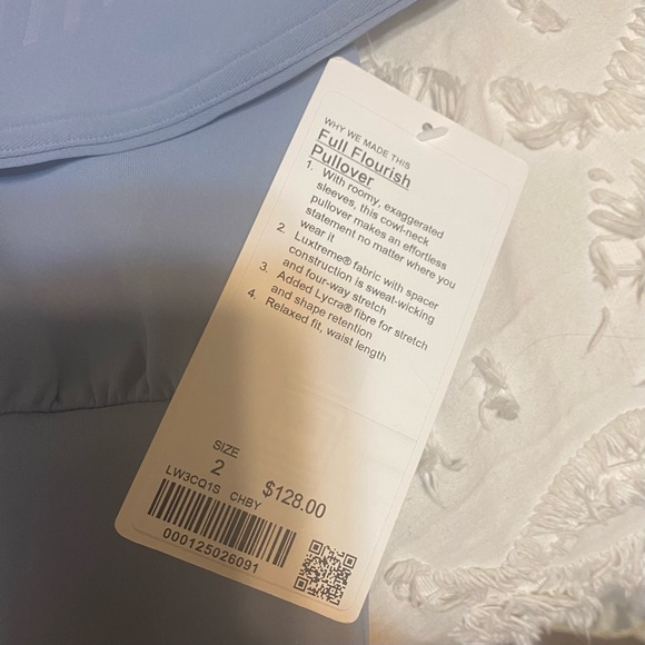 Lululemon full flourish pullover - Picture 7 of 8